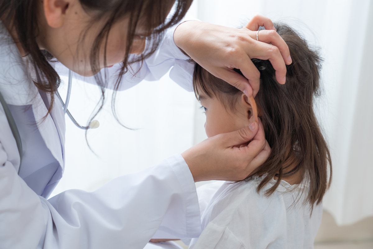 耳鼻科で異常なしと告げられた子どもの驚きの診断結果！学校の理不尽な話し合いや家事放棄夫への冷徹な一言