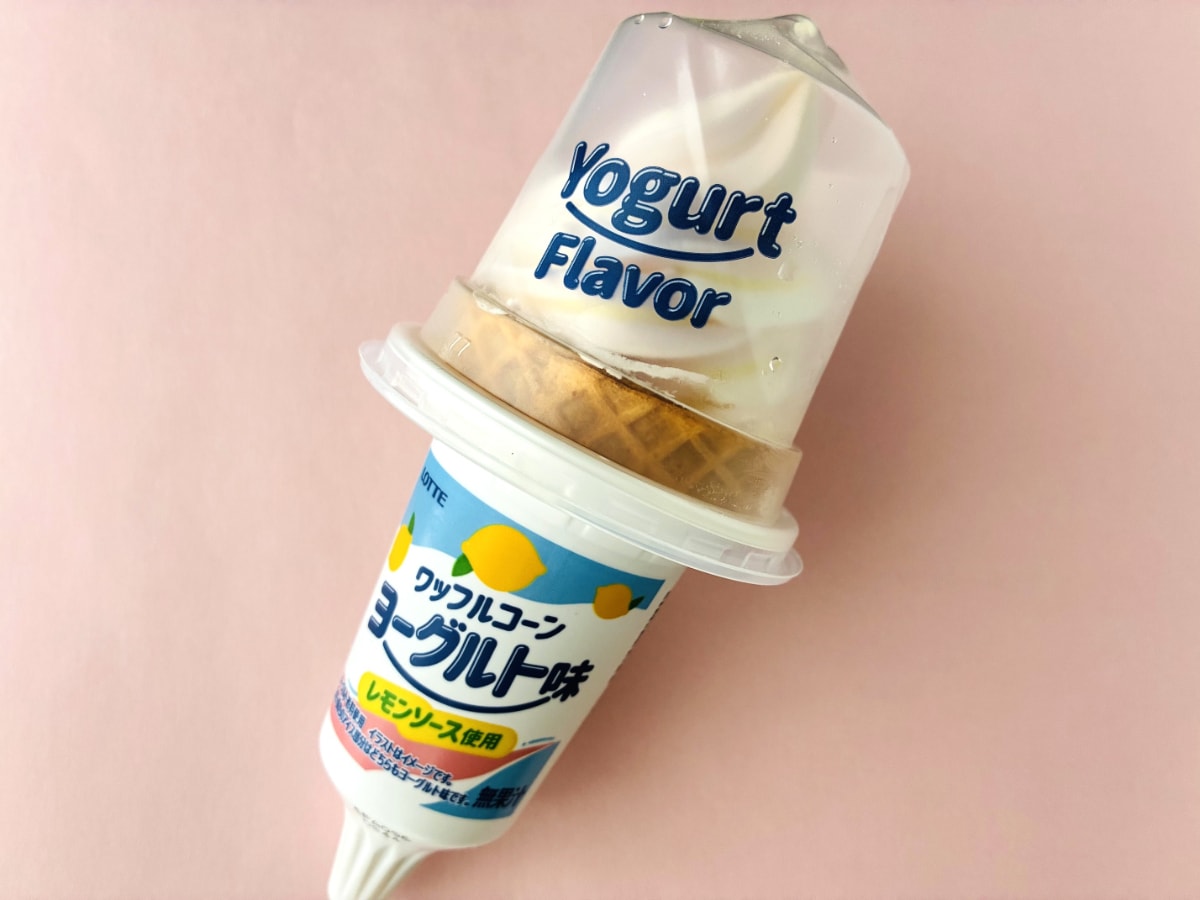 「スッキリした口当たり!」「爽やかで美味しかった!」【ファミマ限定】「ワッフルコーン ヨーグルト味」