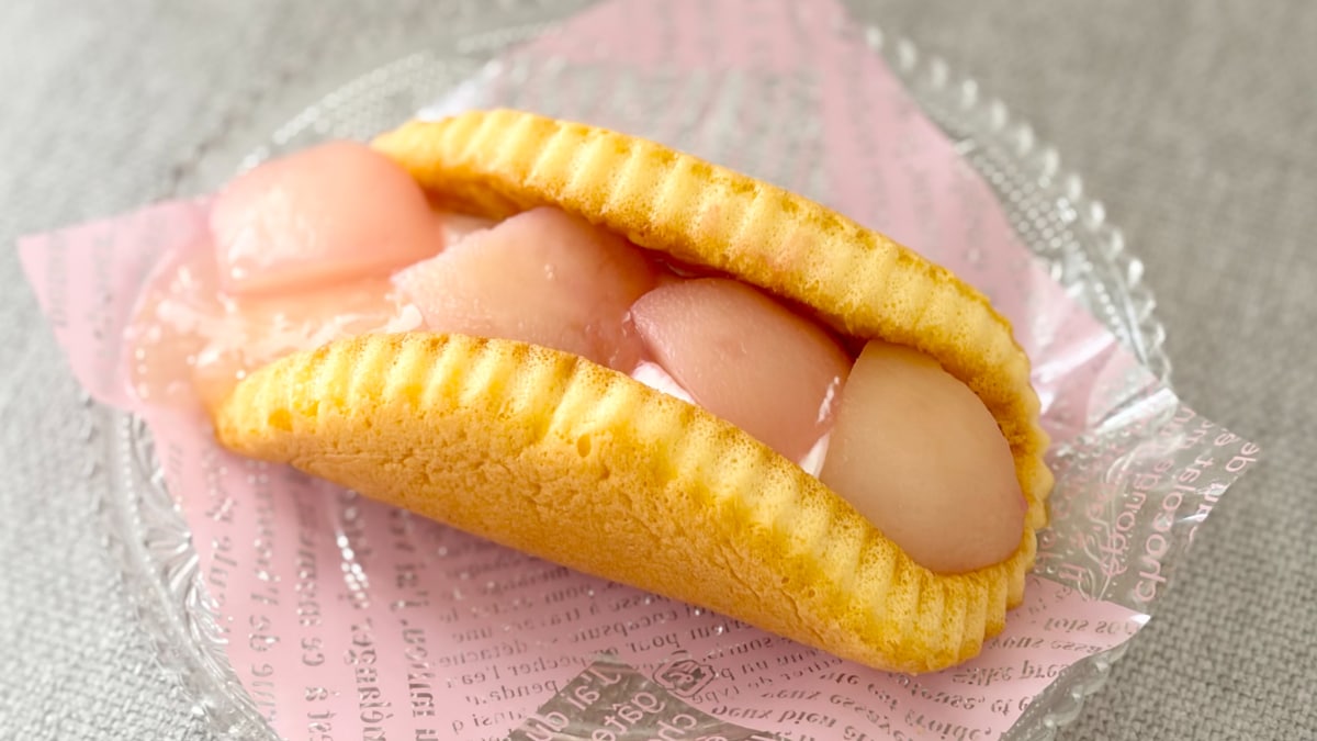 「秒で無くなる…」【ローソン】の桃スイーツが「一口ごとに幸せ」な味