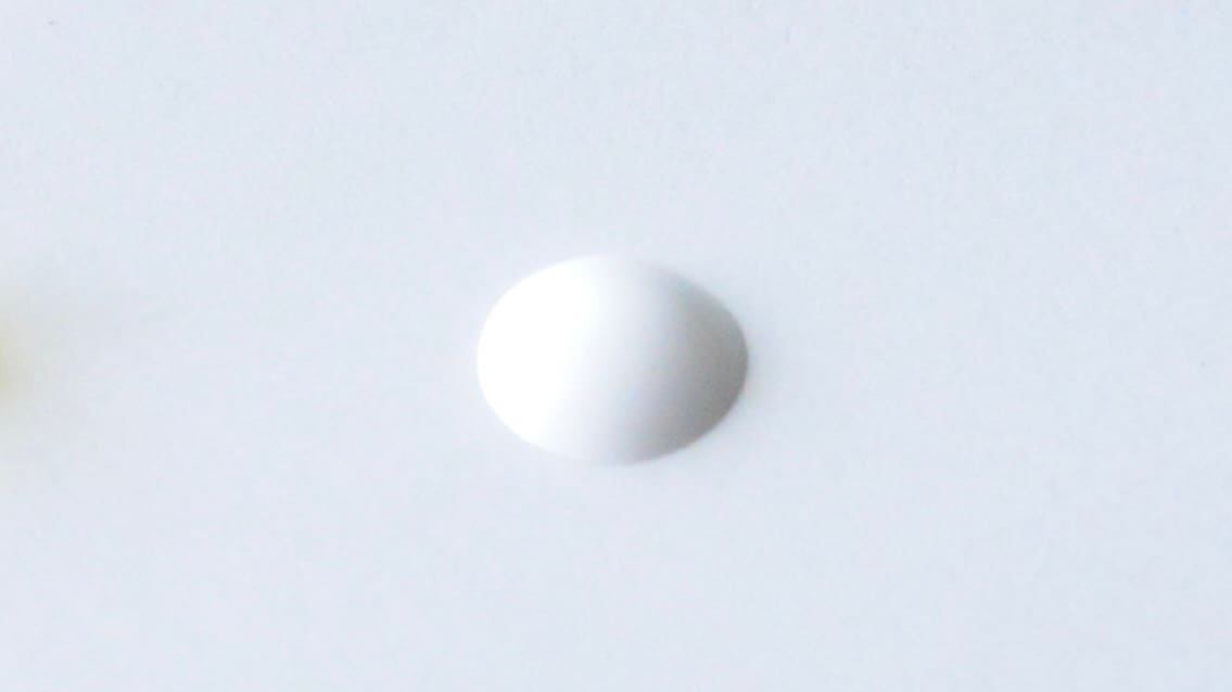 100均でアクリル絵の具は売ってる?使えるかも検証