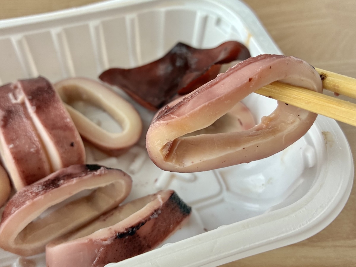 「ビールに合いそう!」「間違いない美味しさ!」【セブン】「7プレミアム いかの炙り焼」