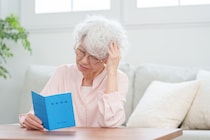 「明日食べるものにも困る」世帯年収200万・年金生活の75歳女性が全財産を失い絶望！「正気の沙汰ではなかった」と振り返る暗号資産詐欺の罠