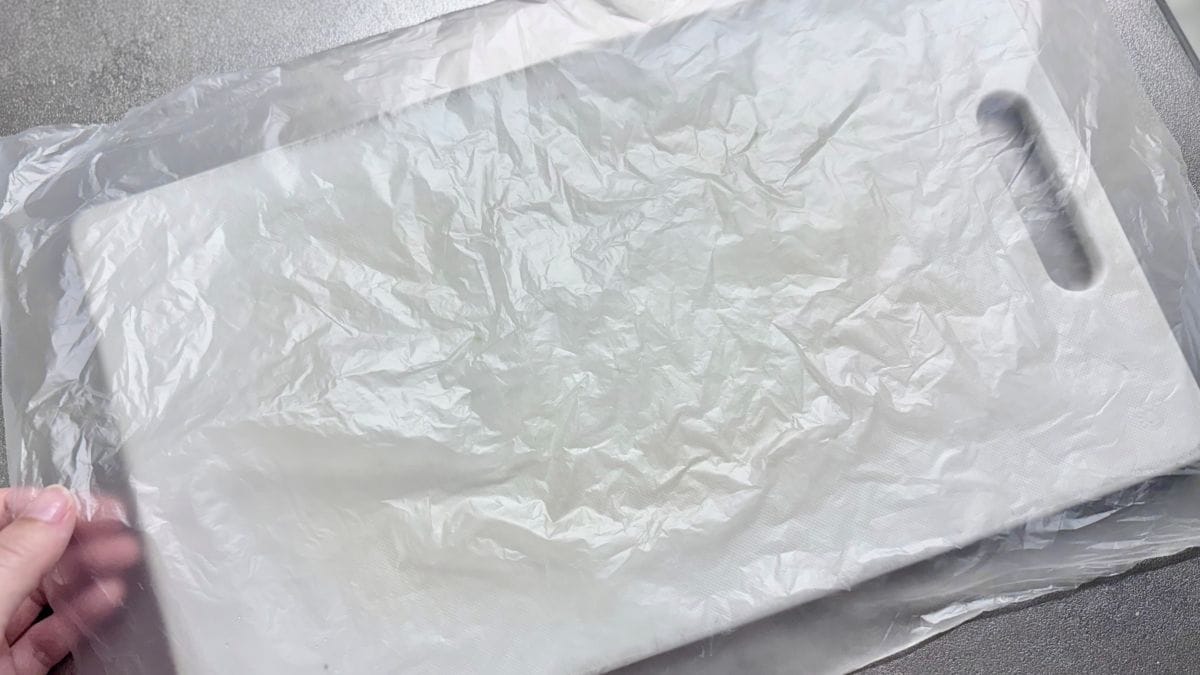 これいいかも！100均の「まな板」おすすめ6選｜木製や食洗機対応、まな板スタンドも丸ごとチェック！