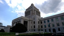 「寝てない」アピール連発の高市首相に失望と批判が殺到した3選