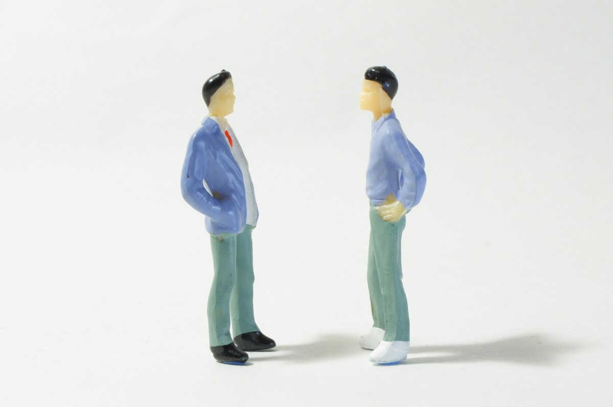 信頼していた知人に裏切られた！勝手に「連帯保証人」にされ絶望した年収350万・56歳男性が抱えた深い葛藤