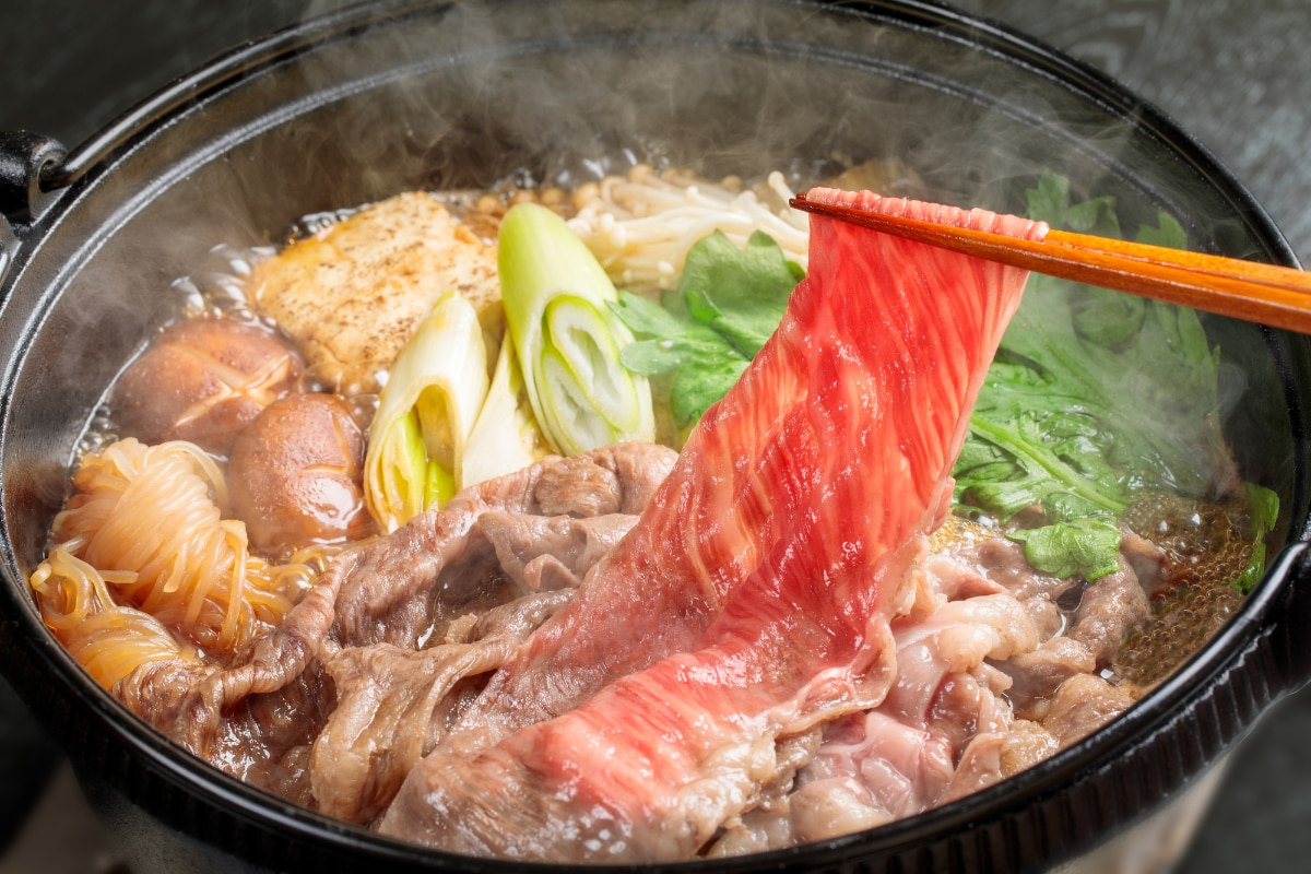 古着をセルフ補修、洗剤や調味料も2倍に薄めて月2万5千円を節約！世帯年収680万・36歳男性が実践する独自の節約ライフ