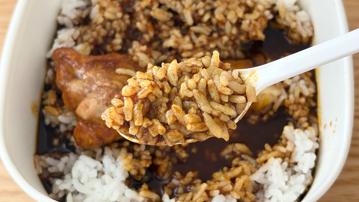 「激辛で最高でした」【セブン】シャバシャバカレーが「癖になる味」