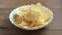 美味しすぎて買い占めた【カルビー】夏の数量限定ポテチが激ウマ
