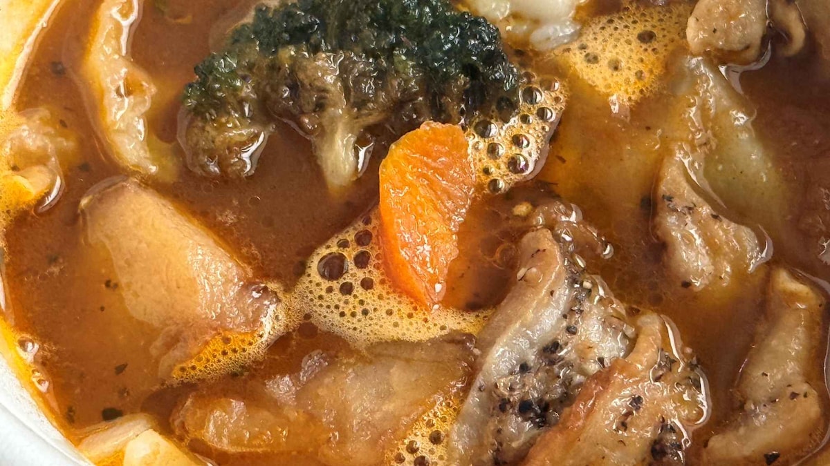 夏バテでも食欲そそる旨さ【セブン】専門店監修のスープカレーが登場