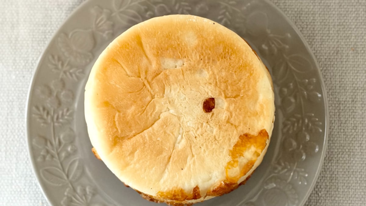 リベイクでおいしさアップ！【ローソン】塩味のきいたお食事パンが新登場