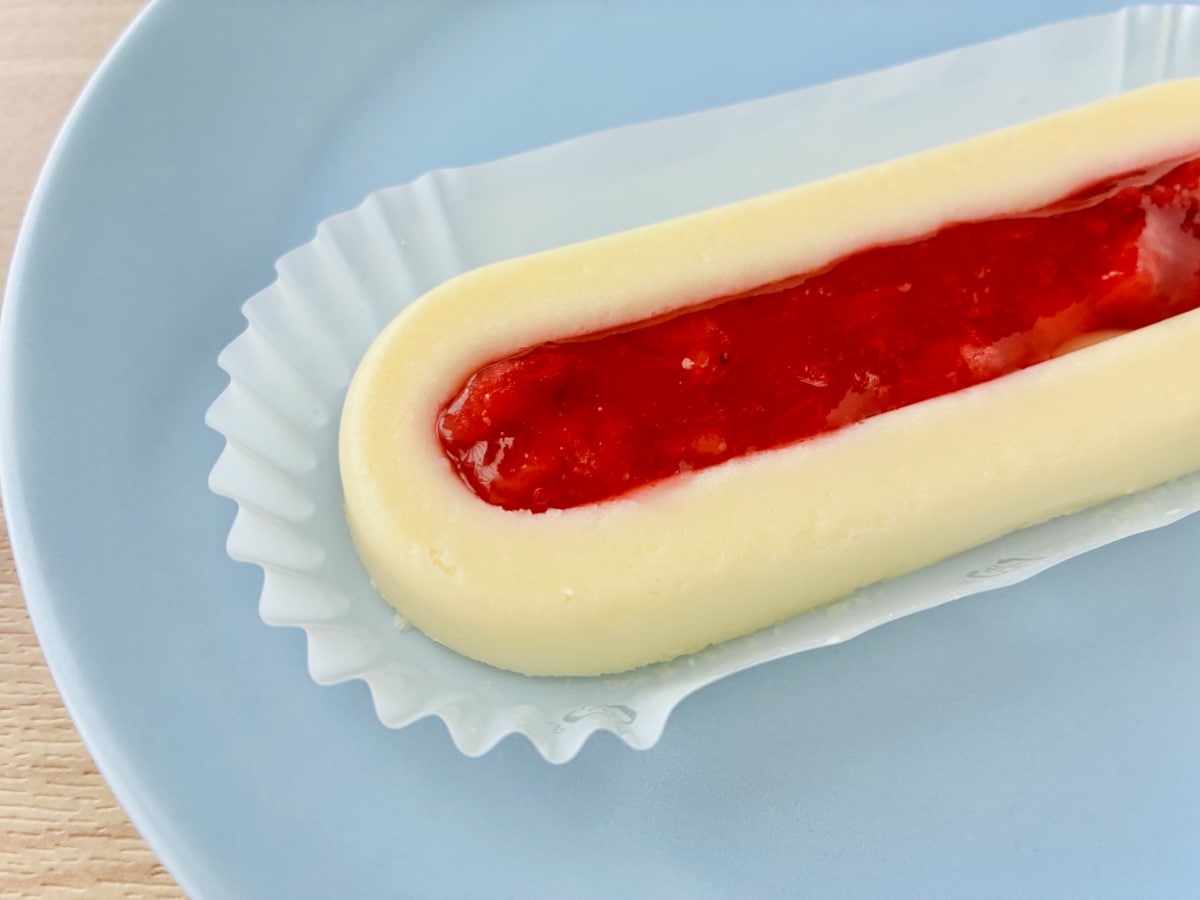 「期待通りのお味!」「美味しかった!」【ファミマ】「かじるホワイトチーズケーキ」