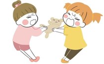 保育士「“貸してあげなさい”は逆効果です」おもちゃの取り合い→親のNG発言＆正しい声かけとは！？