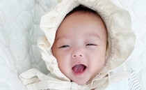 男女どちらにも人気！【ジェンダーレスネーム】季節感ある名前がトレンド★人気の名前は？