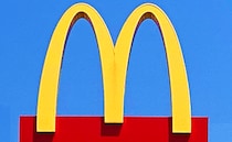 【マクドナルド】超絶オトク！「福袋2026」の中身を全部見せ♡「グッズ可愛すぎ」「絶対欲しい！」