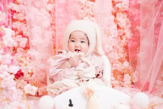 春の花と赤ちゃん・子ども_2