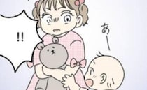 先輩ママ「下の子が生まれたら上の子を可愛がって」→長女を優先した結果…弟に衝撃の行動！困った私は