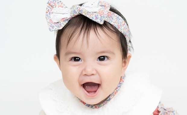 シンプルで目を引く「一文字ネーム」がオシャレすぎる♡女の子ママたちがリアルに支持した名前はコレ♪