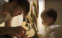 179万回再生！深夜の寝かしつけに奮闘☆保育士パパの深夜育児に密着！