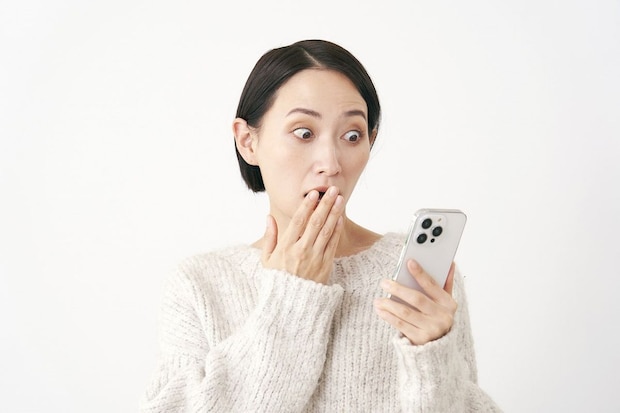 2歳息子が上司にLINEスタンプを鬼連打！ 「ウソ！やめてぇぇ！」絶望する母に届いた返信とは？