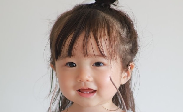 キラキラネーム時代から古風な【レトロネーム】へ!一周まわって新鮮♡今、女の子に人気の名前は?