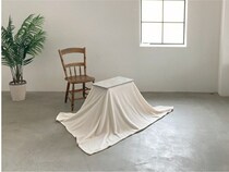 ユアサプライムス、スタイリッシュなこたつ「ラテ」の新色ホワイトマーブルを発売！