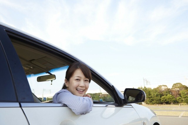 運転中に音楽を聴くことによるメリットとデメリットは？快適なドライブをするコツ！