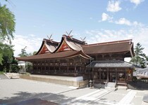 奉祝相撲祭り、国宝本殿・拝殿の600年を祝い吉備津神社で開催