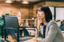 彼女持ちの男性を好きになった時の行動の仕方は？恋愛成就をするために！