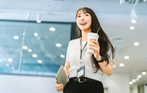 可愛がられる女性が意識しているのはどんなこと？魅力アップのコツについて！