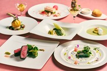 「Cafe & Bar LIBER」春の季節限定メニューを展開！  旬の食材と絶妙なパフェが登場