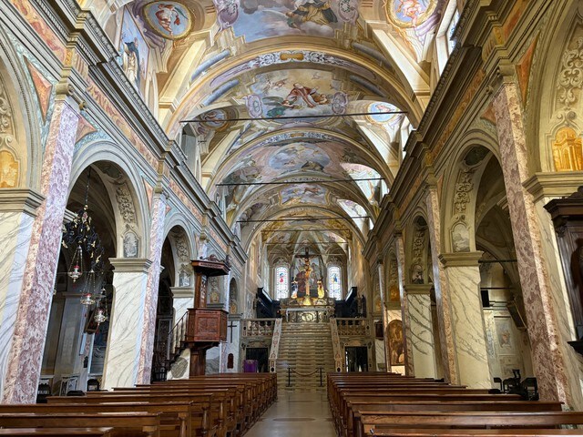 巡礼者の宿から始まった聖ジャコモ教会【イタリア】