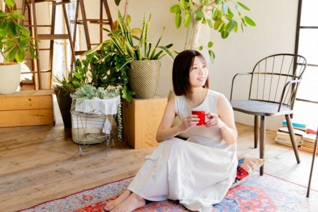 孤独が平気な人はメンタルが強い?ひとり時間を楽しむ女性が持っている7つの魅力