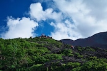 富士山初心者の登山のコツと準備(トイレに困らないルート・服装・持ち物)