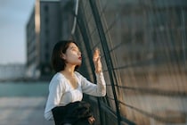 「どうせ自分なんて」が口癖な人へ。自虐思考から抜け出すヒント