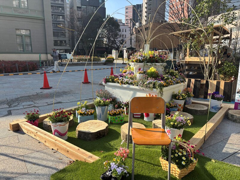 学生のアイデアをプロがフィードバックし、共同して形にした「共創の庭」。