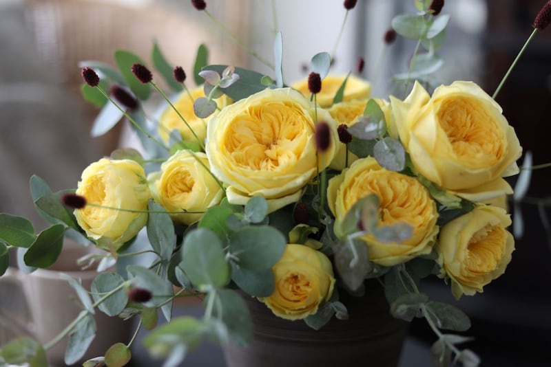 秋バラのアレンジ