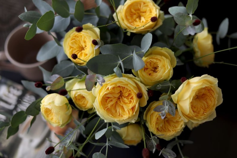 秋バラのアレンジ