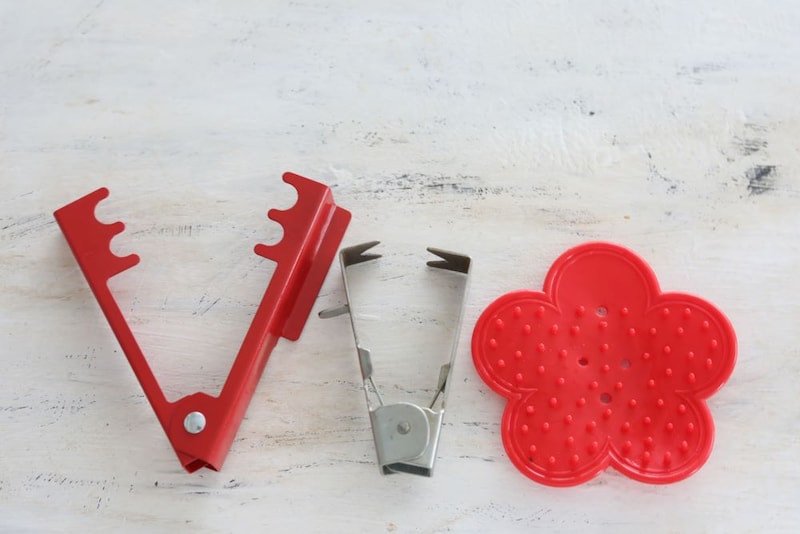 バラのトゲ取りグッズ