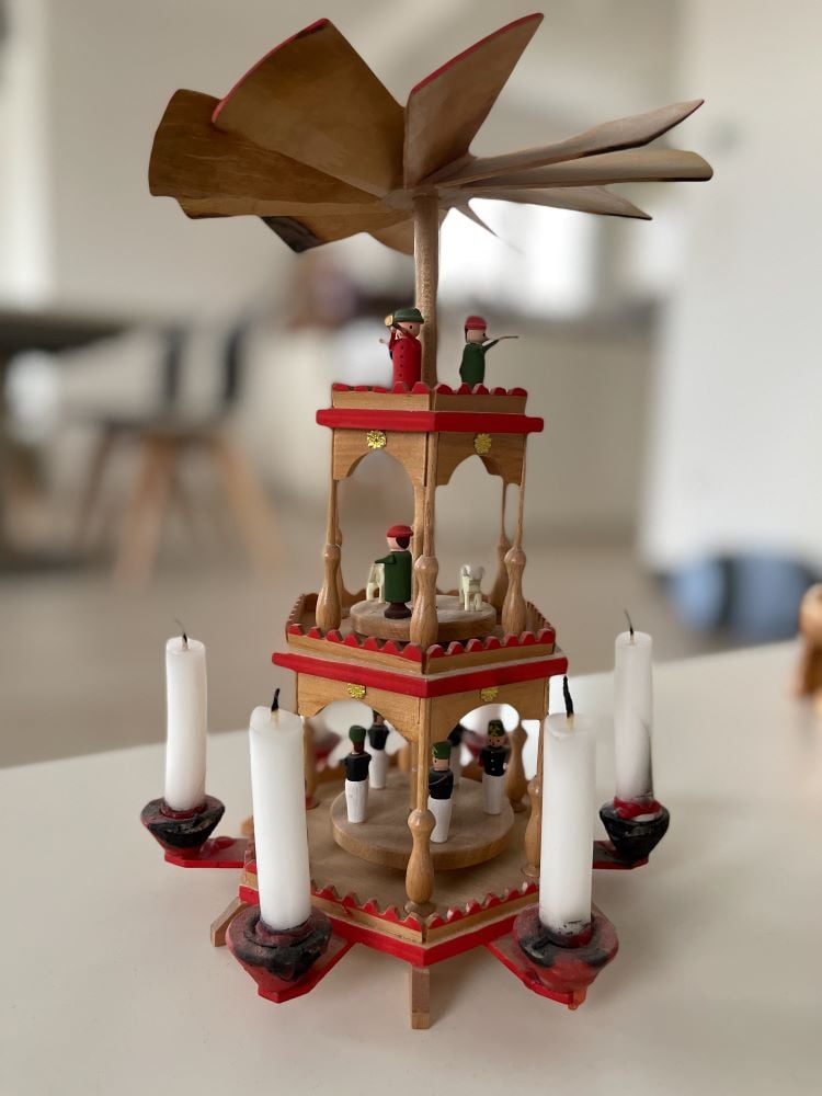 クリスマスピラミッド