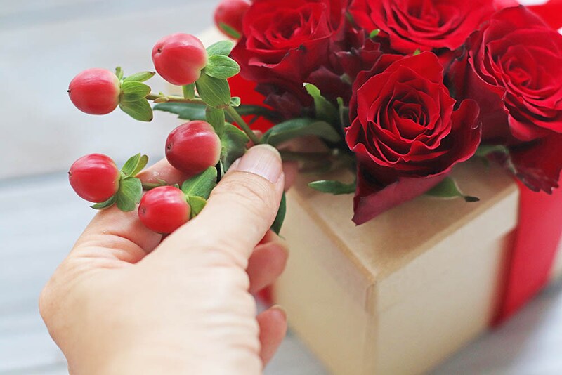 ヒペリカムを挿す