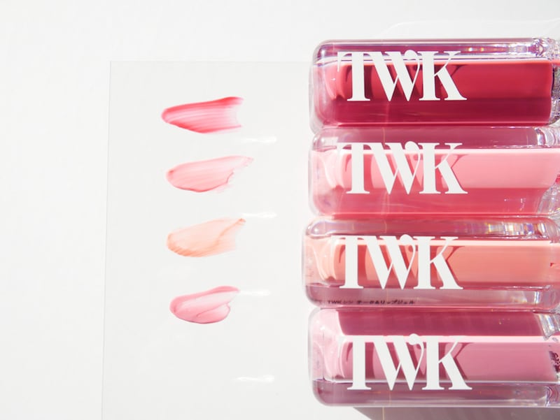 (上から)ジェントルロゼ、ジェントルブロッサム、ジェントルピンク、ジェントルライラック