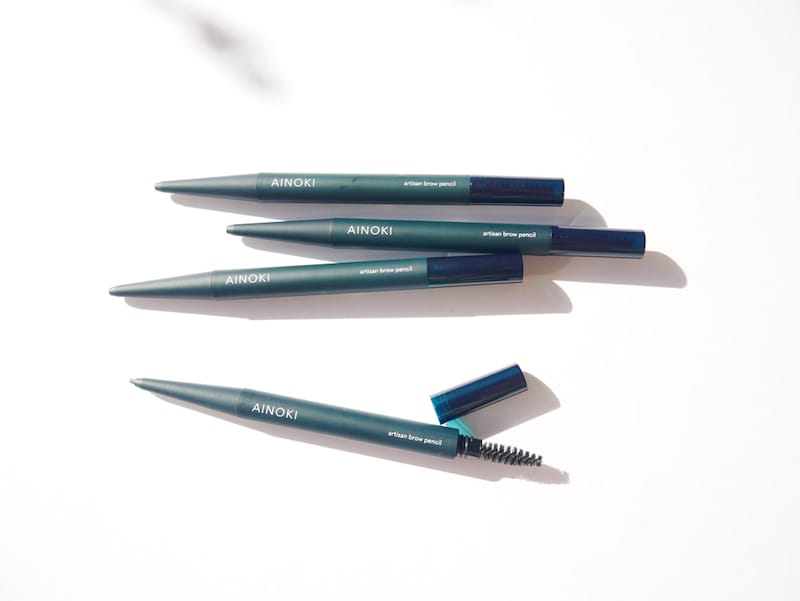 アルチザン ブロウ ペンシル 全3色 各3,080円