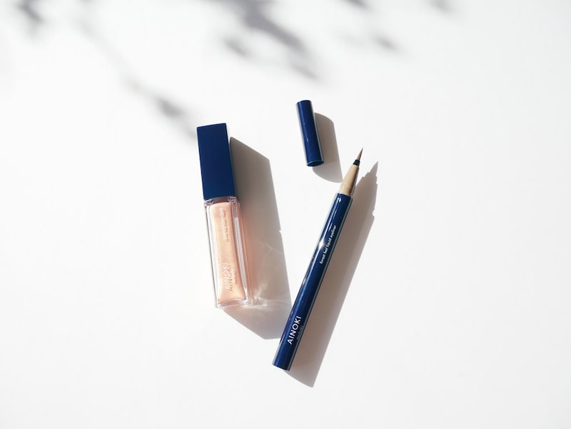 (右)フォレスト フィール リキッド アイライナー 全4色 2,750円(税込)
(左)フォレスト フィール シアーリキッド 全6色 2,750円(税込)※今なら50%OFFの1,375円(税込)から