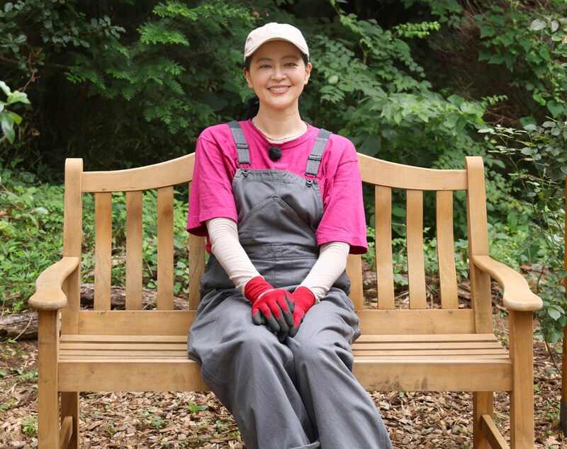 「庭は結果よりプロセスを楽しむ場所」―女優・黒谷友香の庭づくり時間Vol.4｜黒谷流・庭づくりの極意