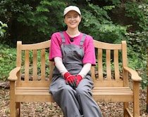 「庭は結果よりプロセスを楽しむ場所」―女優・黒谷友香の庭づくり時間Vol.4｜黒谷流・庭づくりの極意