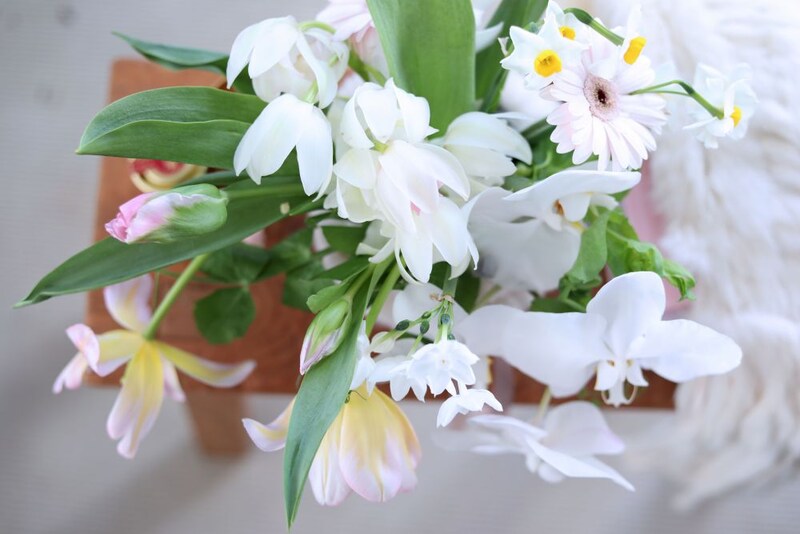 スイセンを入れる