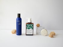 「全身洗える万能シャンプー」3選｜シルクや椿、太古の藻etc…自然の恵みで敏感肌をやさしく洗いながら美肌美髪にも！