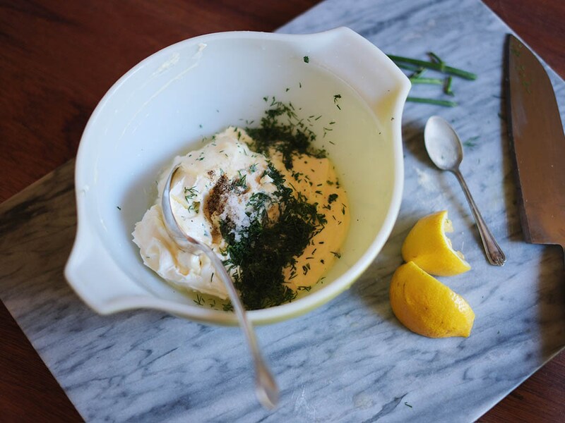 ディルのサワークリームディップ