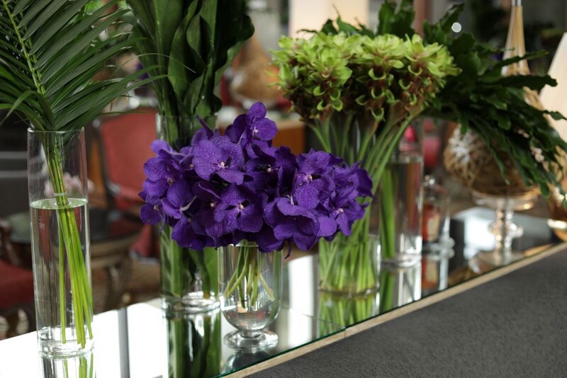 南国のホテルの花