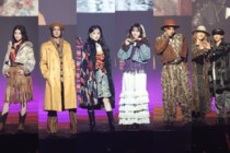 岡崎紗絵ら、エレガントなムード漂うスタイルで会場を魅了＜TGC 広島 2025＞